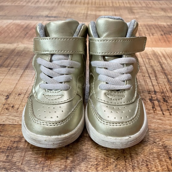 ADORABLE H&M Unisex GOLD high tops sneakers Double Velcro closure - Picture 3 of 11